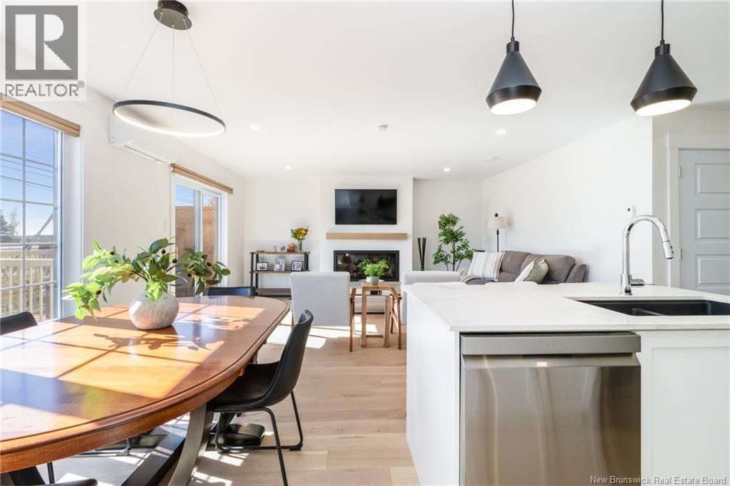 2 Huntingdon Circle, Fredericton, New Brunswick E3B 0L9 - Photo 6 - NB127691