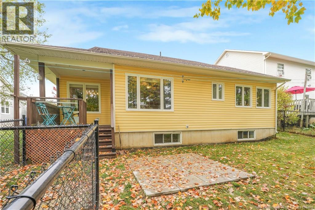 16 Hayward Court, Fredericton, New Brunswick  E3A 0A4 - Photo 4 - NB127722