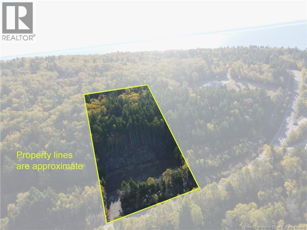 37 Forest Drive, Alma, New Brunswick  E4H 1G4 - Photo 3 - NB127297