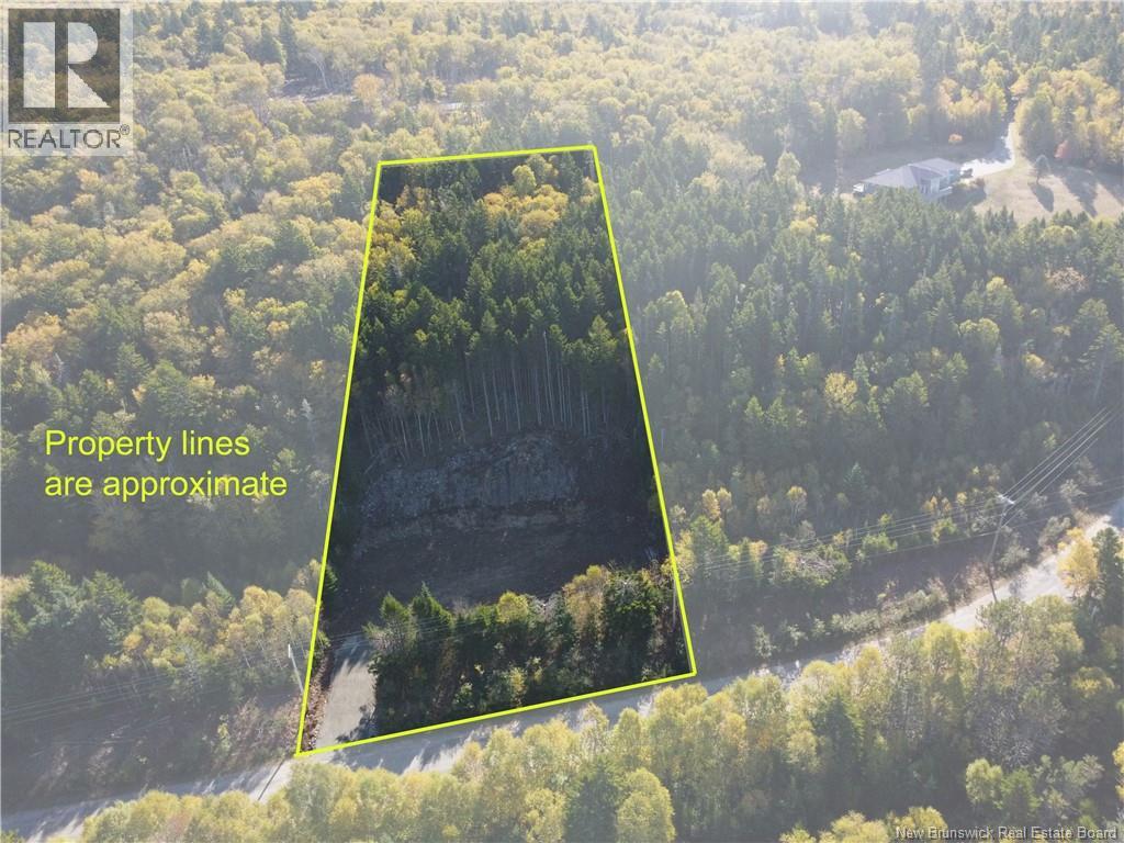 37 Forest Drive, Alma, New Brunswick  E4H 1G4 - Photo 7 - NB127297