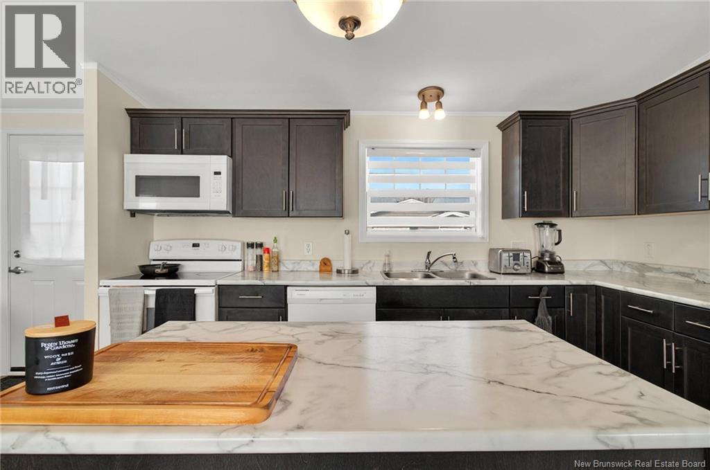 57 Blossom, Riverview, New Brunswick E1B 4Y7 - Photo 13 - NB127733
