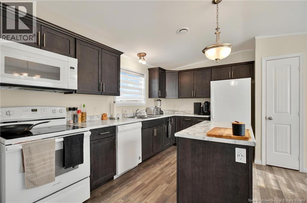 57 Blossom, Riverview, New Brunswick E1B 4Y7 - Photo 14 - NB127733