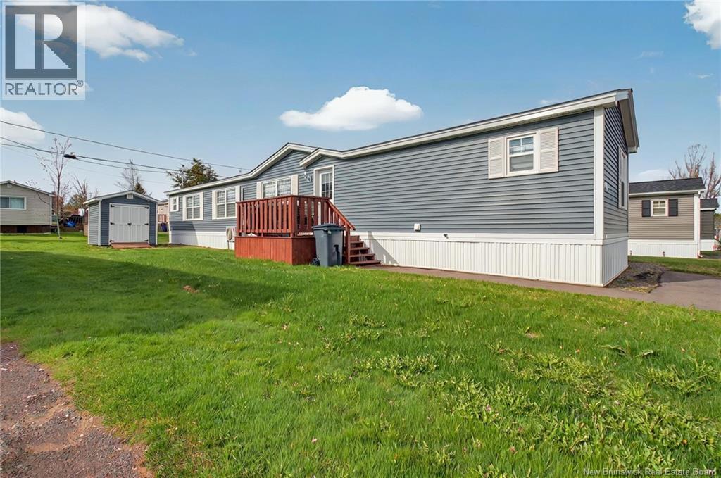 57 Blossom, Riverview, New Brunswick E1B 4Y7 - Photo 5 - NB127733