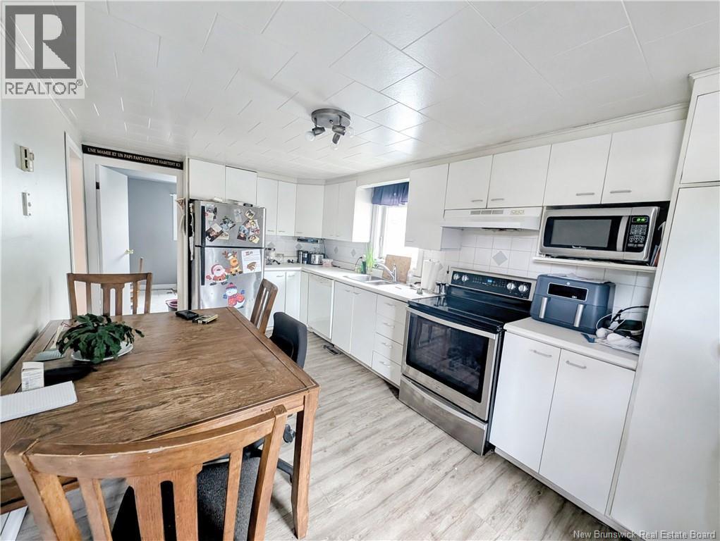 328 Bd Des Acadiens, Bertrand, New Brunswick  E1W 1C6 - Photo 2 - NB127714