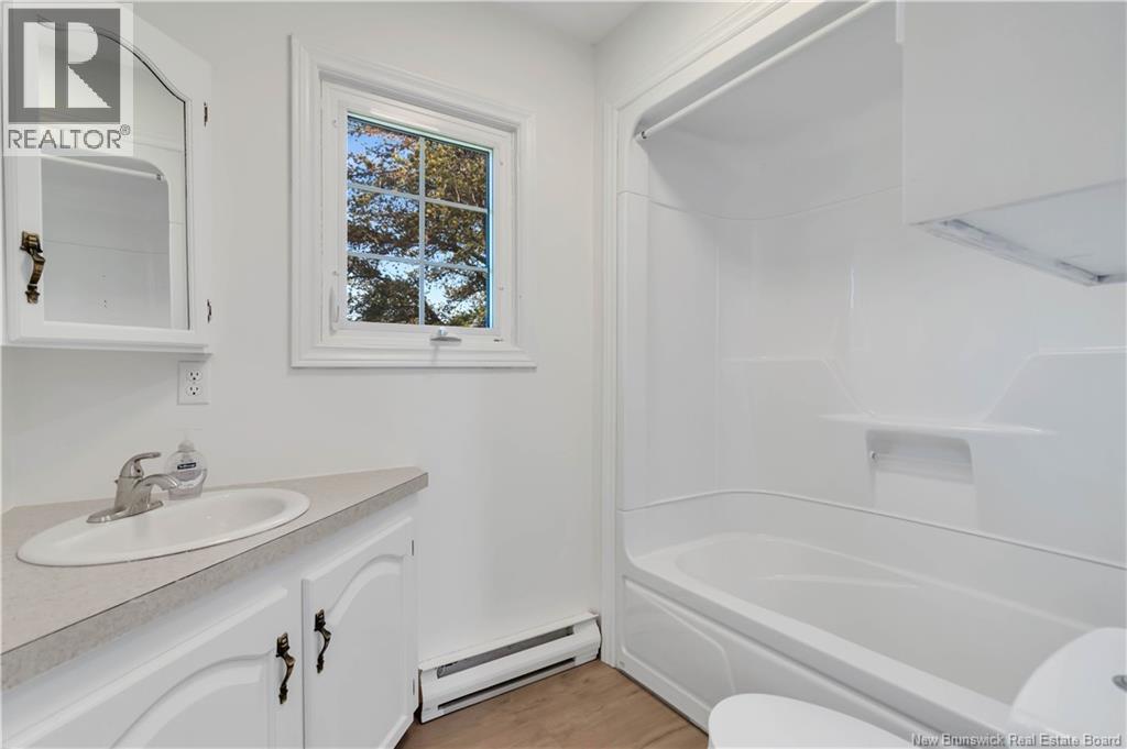 1915 Route 133, Grand-Barachois, New Brunswick E4P 8S7 - Photo 16 - NB127740