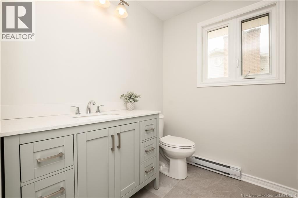 54 Bessborough, Moncton, New Brunswick  E1E 4A2 - Photo 23 - NB127560
