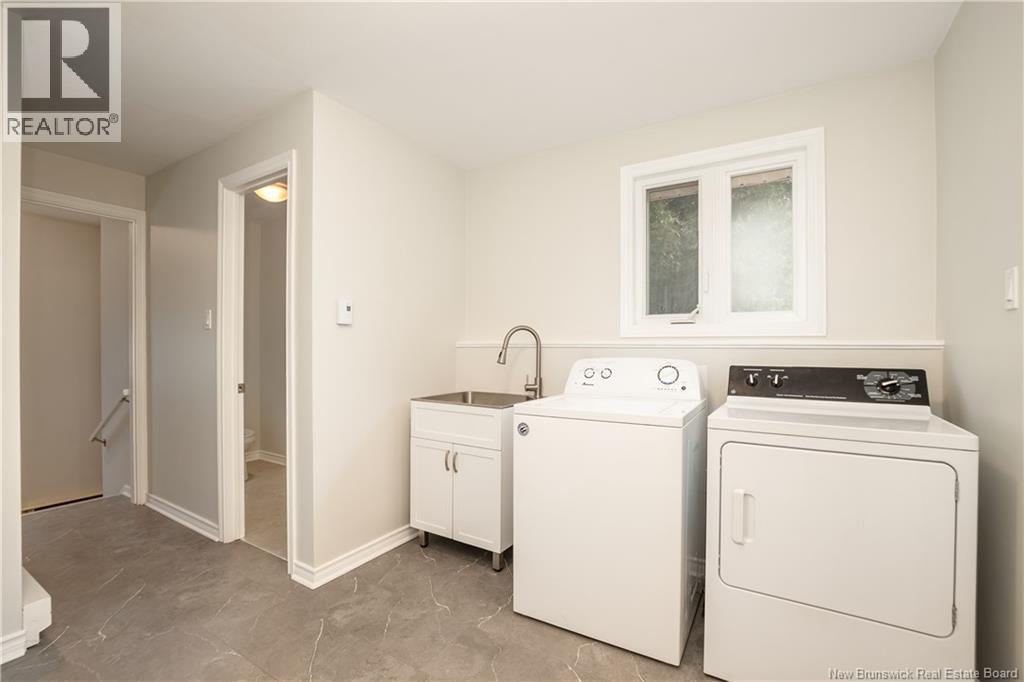 54 Bessborough, Moncton, New Brunswick  E1E 4A2 - Photo 31 - NB127560
