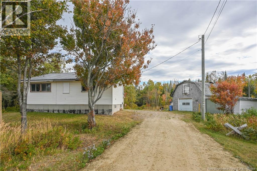 1394 rue Degrâce Street, Maisonnette, New Brunswick