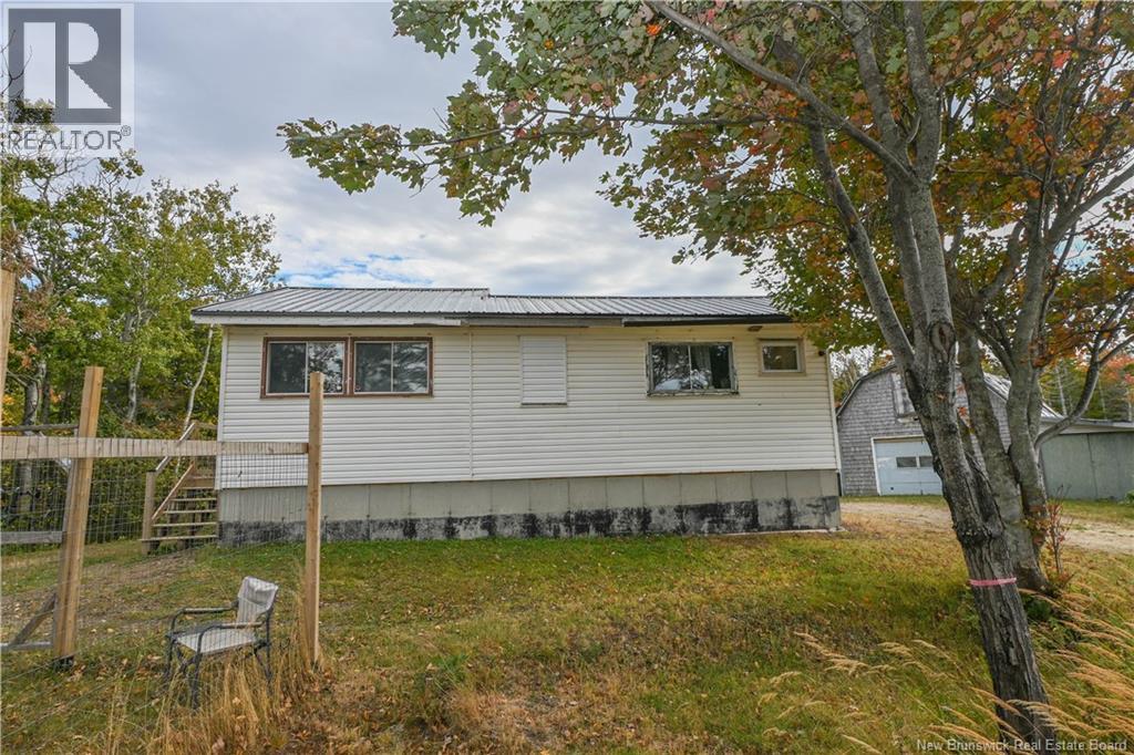 1394 Rue Degrâce Street, Maisonnette, New Brunswick  E8N 2J4 - Photo 3 - NB127803