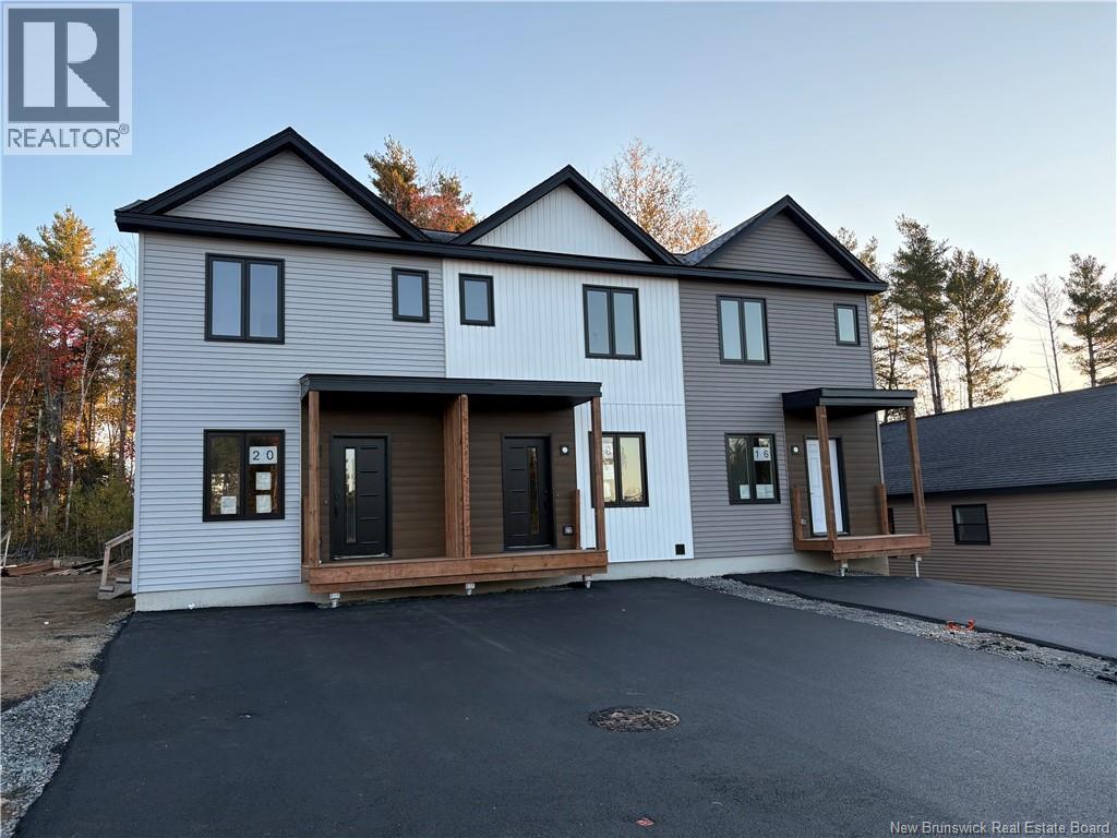 18 Terry Fox Drive, Oromocto, New Brunswick  E2V 0P6 - Photo 1 - NB127718