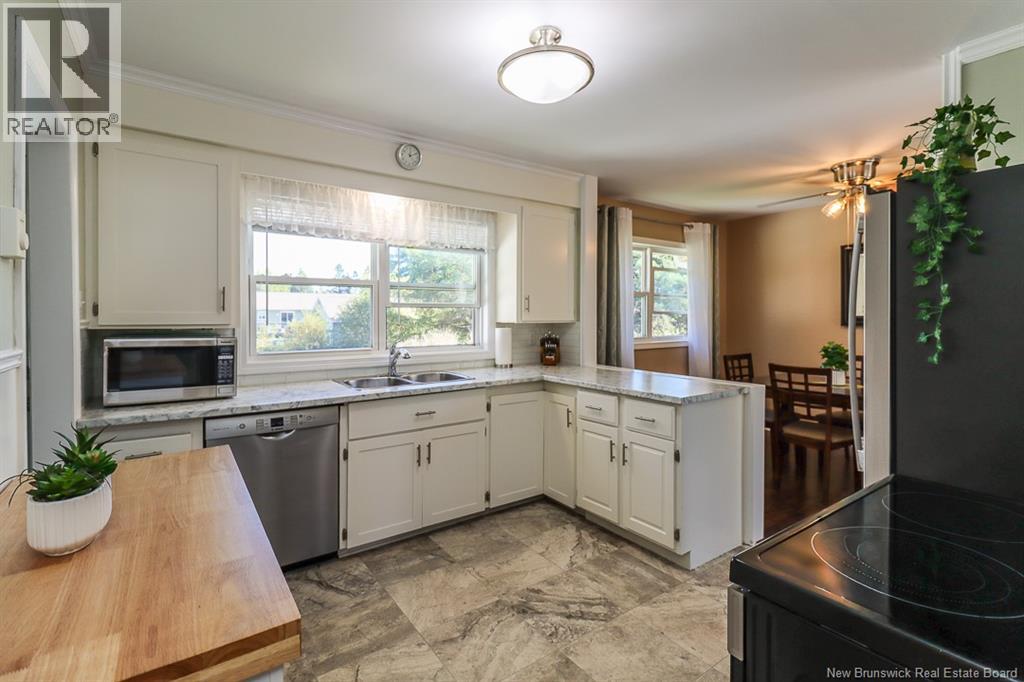 158 Lakeview Drive, Saint John, New Brunswick  E2J 3M7 - Photo 28 - NB127659