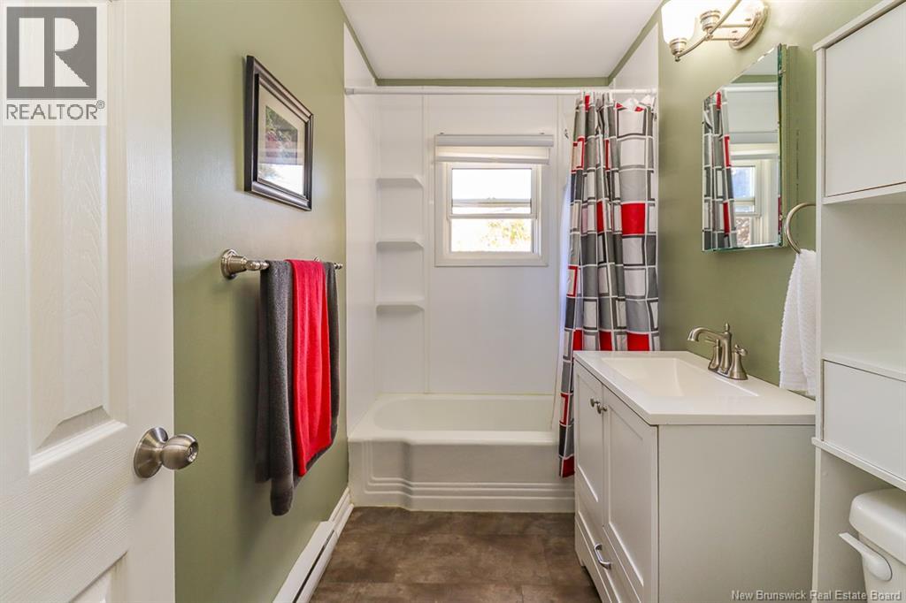 158 Lakeview Drive, Saint John, New Brunswick  E2J 3M7 - Photo 36 - NB127659