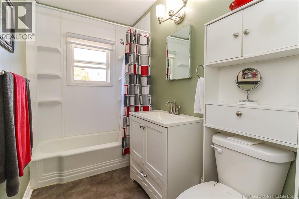 158 Lakeview Drive, Saint John, New Brunswick  E2J 3M7 - Photo 37 - NB127659