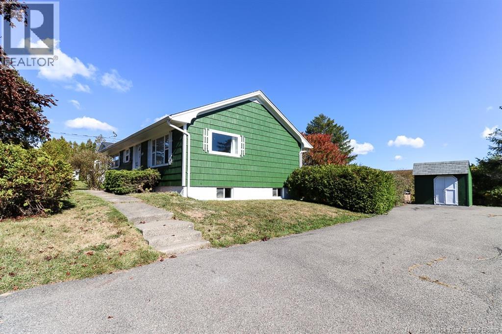 158 Lakeview Drive, Saint John, New Brunswick  E2J 3M7 - Photo 5 - NB127659