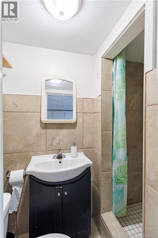 689 Graham Avenue, Fredericton, New Brunswick  E3B 4C2 - Photo 17 - NB127596