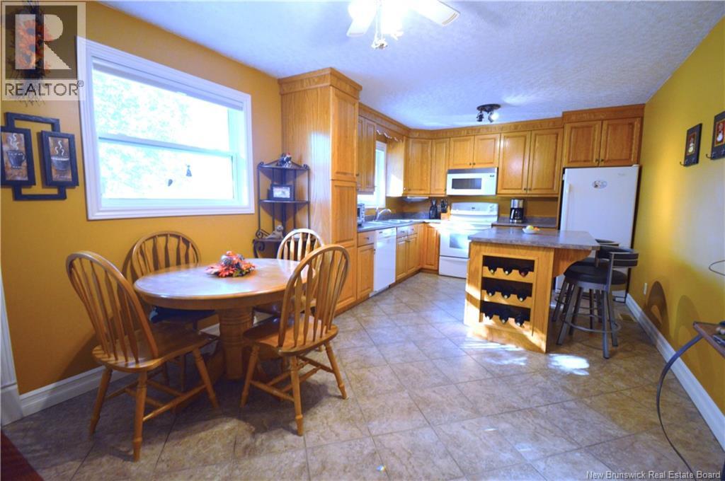 671 Main St., Shediac, New Brunswick  E4P 2C8 - Photo 2 - NB127614