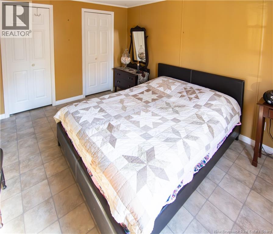 8 Walnut Street, Moncton, New Brunswick  E1H 3B7 - Photo 12 - NB127412