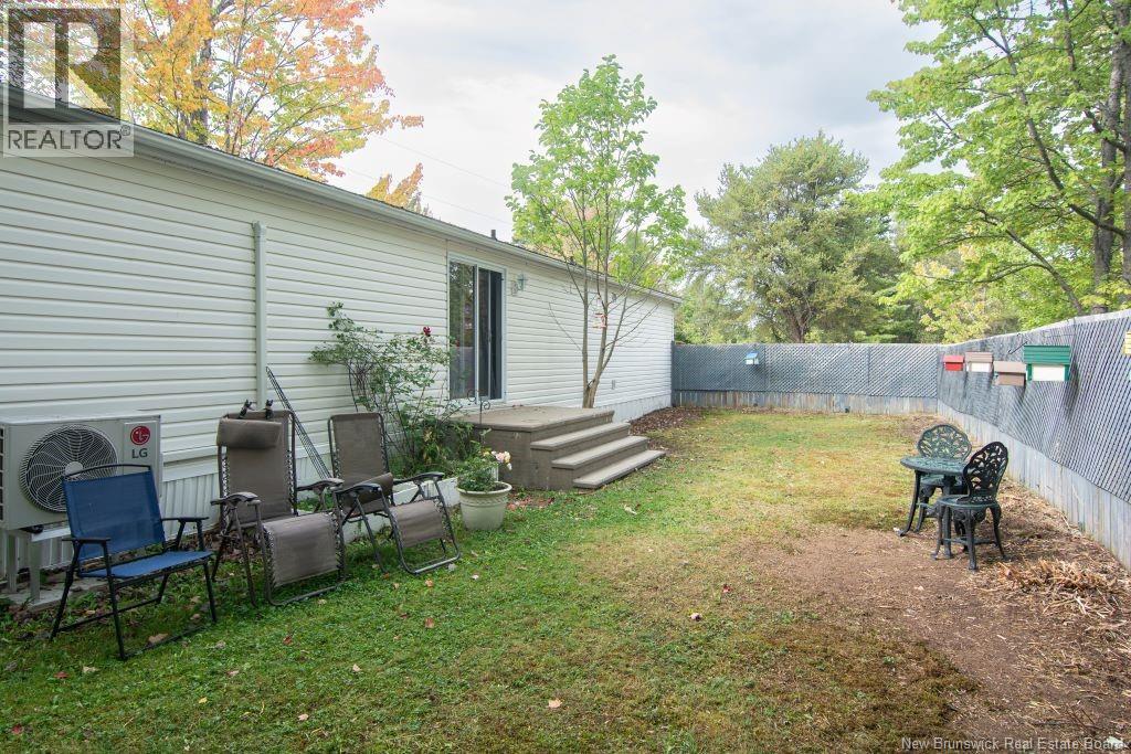8 Walnut Street, Moncton, New Brunswick  E1H 3B7 - Photo 2 - NB127412