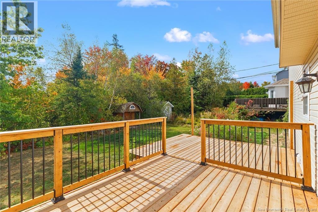 145 Bliss Carman Drive, Fredericton, New Brunswick  E3B 9P2 - Photo 43 - NB127960