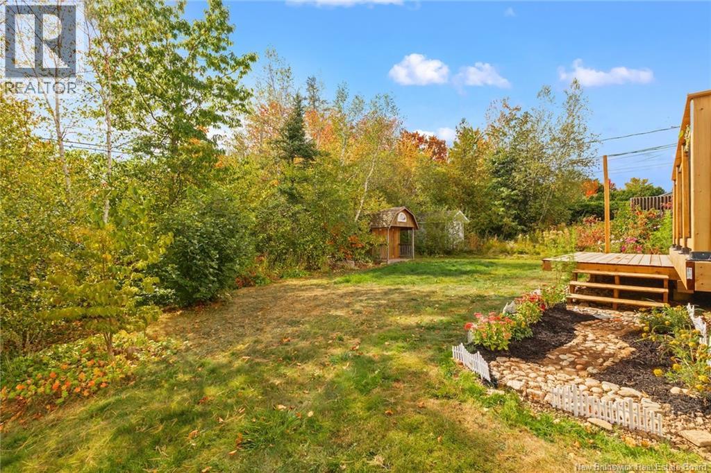 145 Bliss Carman Drive, Fredericton, New Brunswick  E3B 9P2 - Photo 47 - NB127960