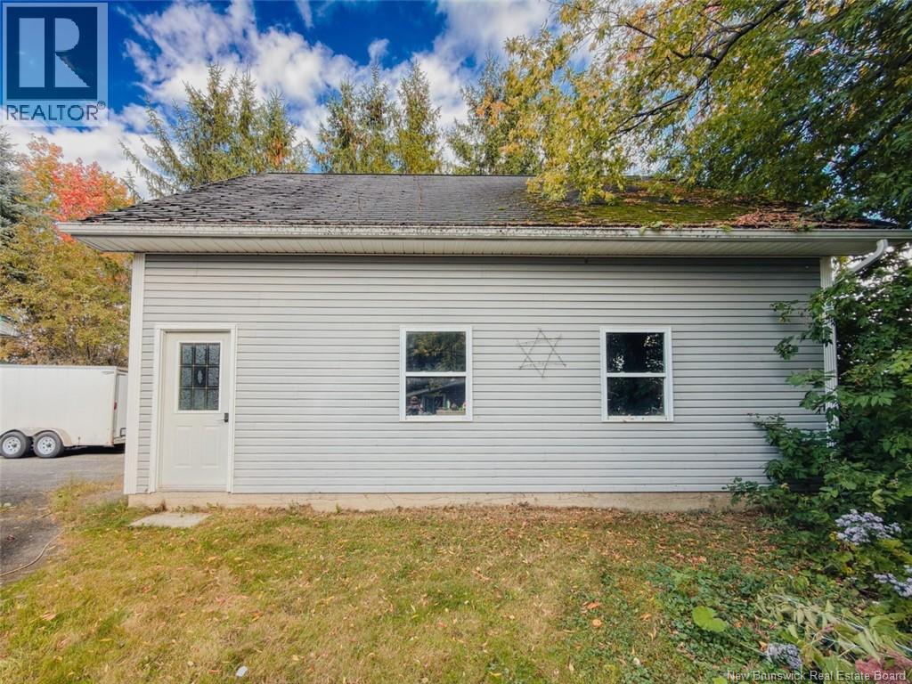 62 Hillcrest Avenue, Hartland, New Brunswick  E7P 1M7 - Photo 10 - NB127241