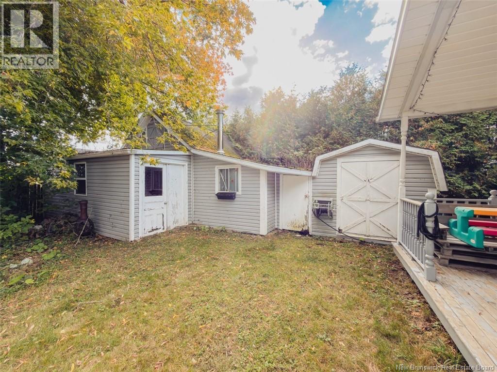 62 Hillcrest Avenue, Hartland, New Brunswick  E7P 1M7 - Photo 15 - NB127241