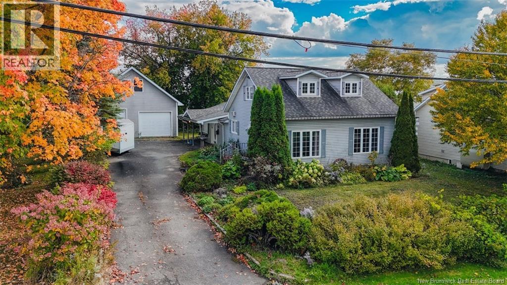 62 Hillcrest Avenue, Hartland, New Brunswick  E7P 1M7 - Photo 18 - NB127241