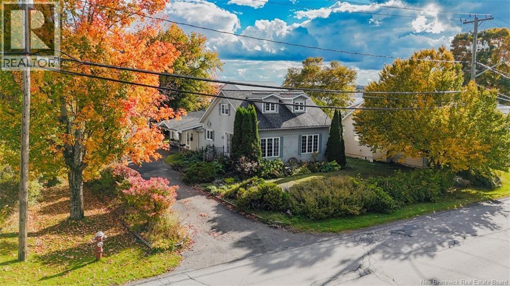 62 Hillcrest Avenue, Hartland, New Brunswick  E7P 1M7 - Photo 7 - NB127241