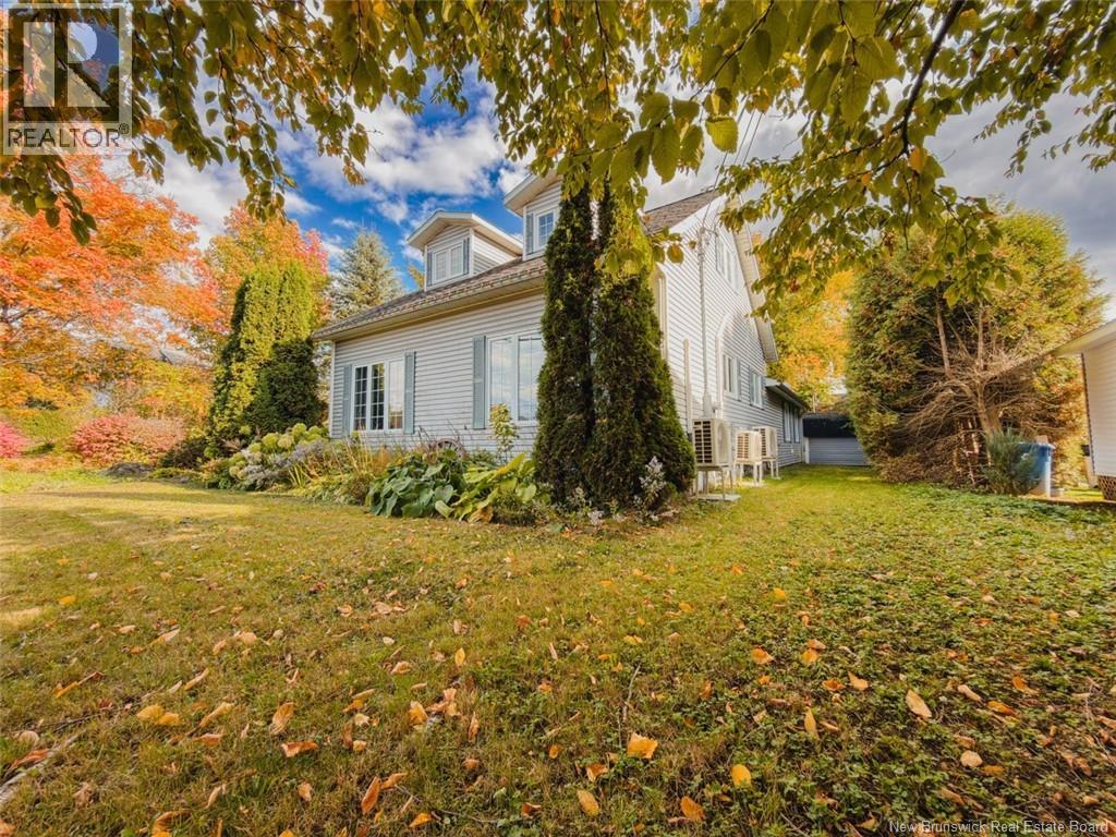 62 Hillcrest Avenue, Hartland, New Brunswick  E7P 1M7 - Photo 8 - NB127241