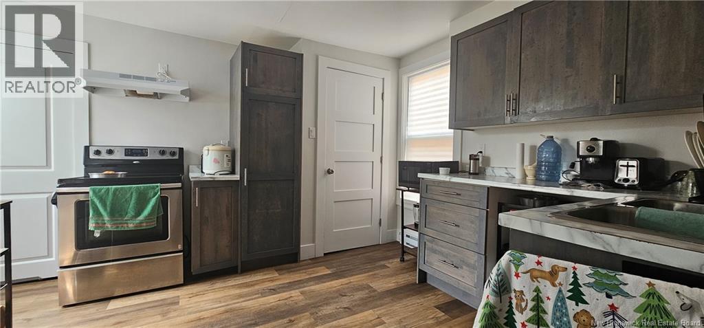 496 Robinson, Moncton, New Brunswick  E1C 5E6 - Photo 5 - NB127656