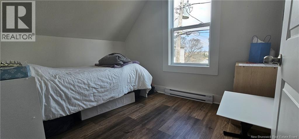 496 Robinson, Moncton, New Brunswick  E1C 5E6 - Photo 8 - NB127656