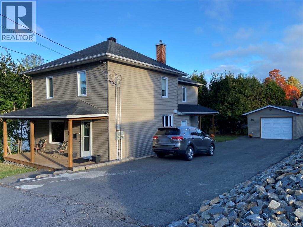 37-39 Bernier Street, Edmundston, New Brunswick  E3V 1Y6 - Photo 1 - NB127754