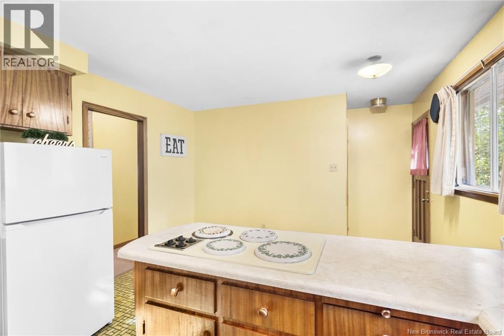 330 Willingdon Street, Fredericton, New Brunswick  E3B 3A5 - Photo 18 - NB127410