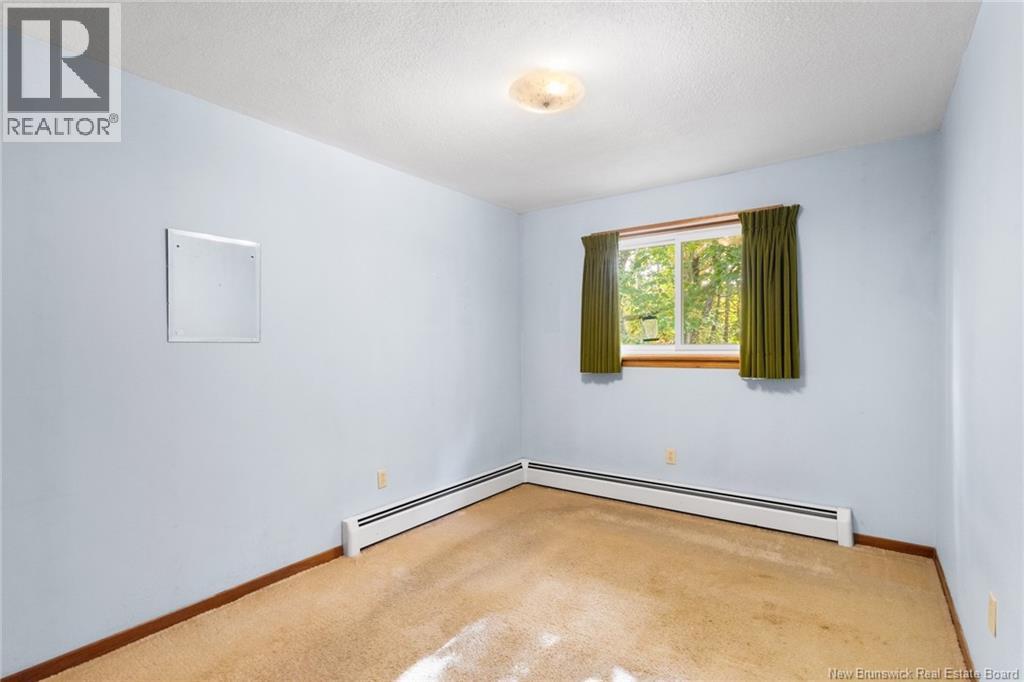 330 Willingdon Street, Fredericton, New Brunswick  E3B 3A5 - Photo 27 - NB127410