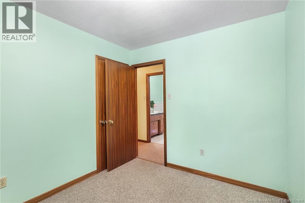 330 Willingdon Street, Fredericton, New Brunswick  E3B 3A5 - Photo 30 - NB127410