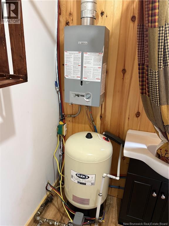 12 Austin Brook Road, Nepisiguit Falls, New Brunswick  E2A 6W8 - Photo 16 - NB128022