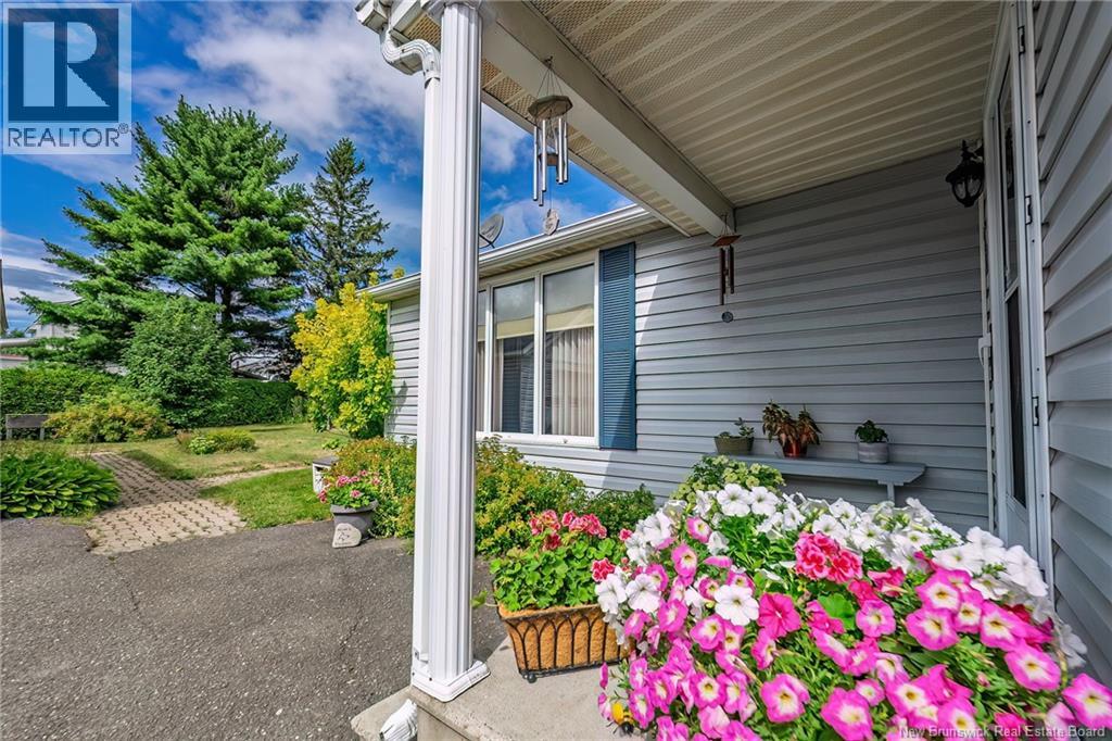 45 Evangeline Street, Grand Falls, New Brunswick  E3Y 1B7 - Photo 3 - NB127914