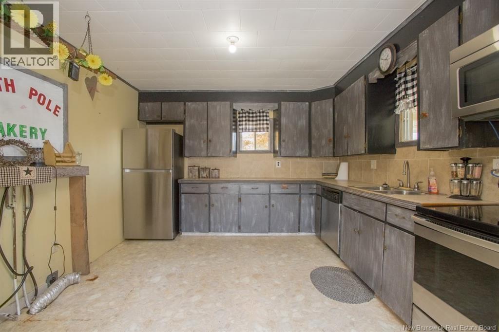 689 Knowlesville Road, Knowlesville, New Brunswick  E7L 4N9 - Photo 13 - NB128026
