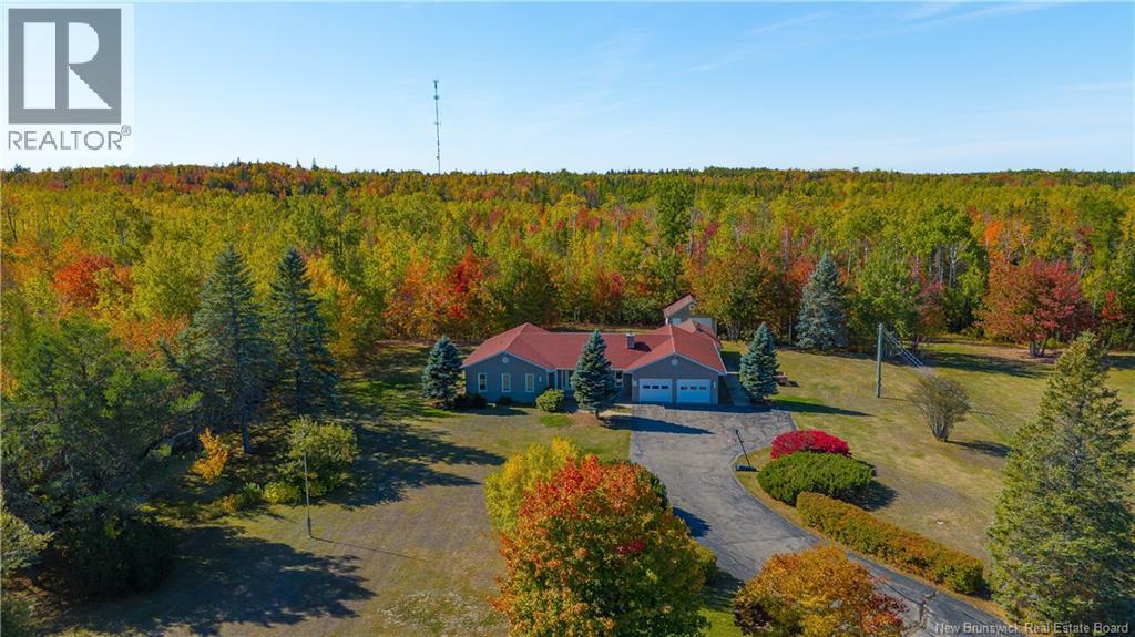 118 Rue Du Portage Street, Caraquet, New Brunswick  E1W 1A8 - Photo 47 - NB128048