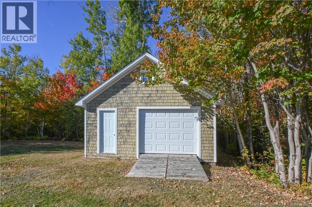 118 Rue Du Portage Street, Caraquet, New Brunswick  E1W 1A8 - Photo 8 - NB128048
