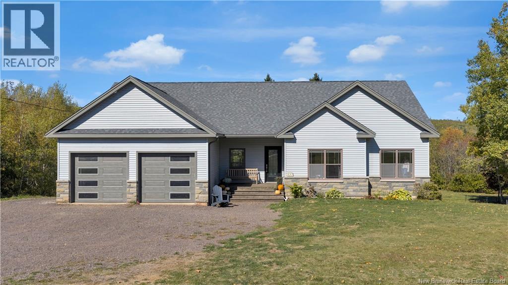 897 Riverview Drive East, Apohaqui, New Brunswick  E5P 3P8 - Photo 2 - NB128056