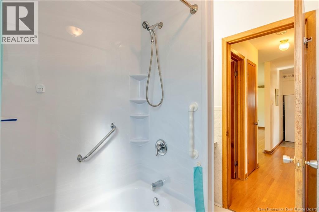 60 Dorothea, Saint John, New Brunswick  E2J 3J1 - Photo 25 - NB128157