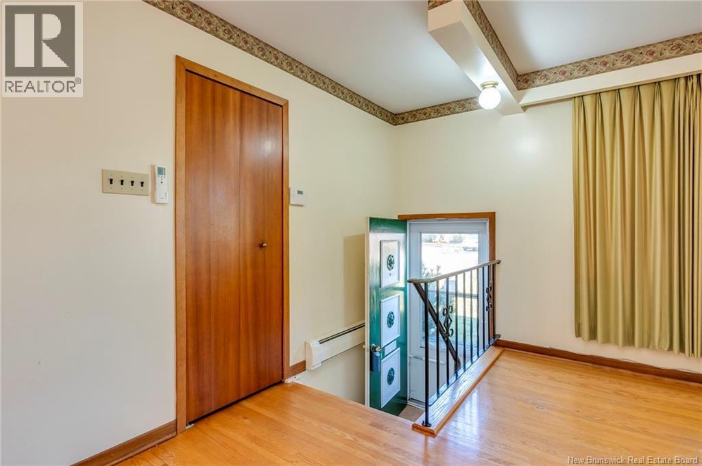 60 Dorothea, Saint John, New Brunswick  E2J 3J1 - Photo 3 - NB128157
