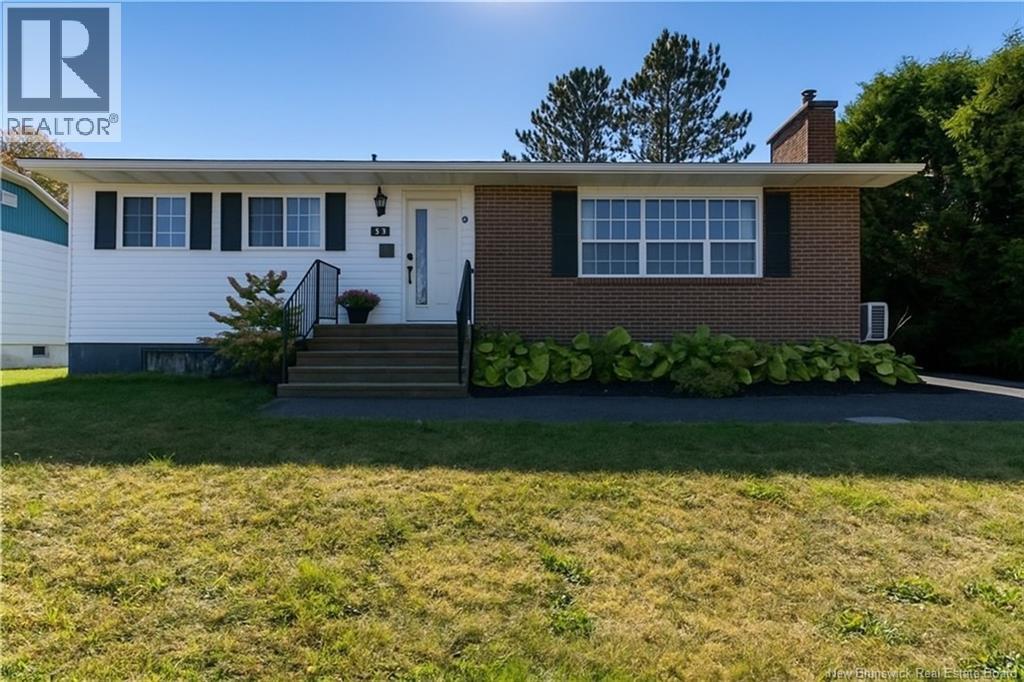 411 Covert Street, Oromocto, New Brunswick  E2V 1E8 - Photo 1 - NB127121