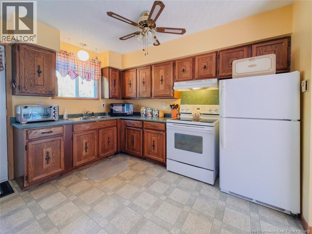 120 Wilson Street, Woodstock, New Brunswick  E7M 3A3 - Photo 19 - NB127567