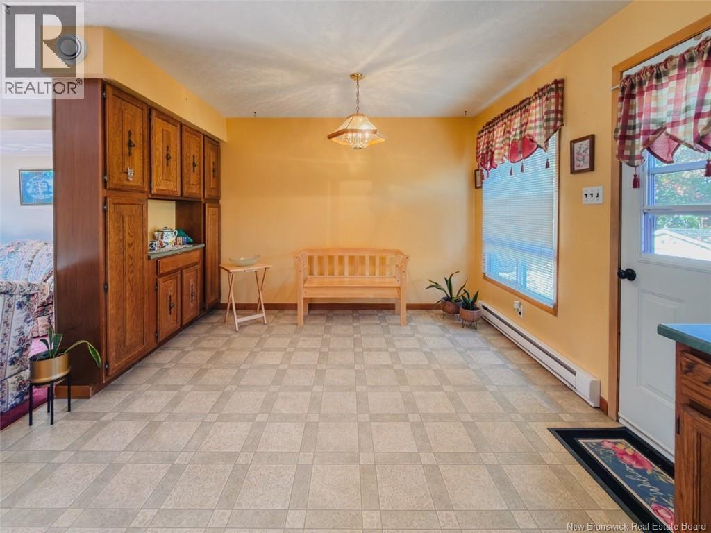 120 Wilson Street, Woodstock, New Brunswick  E7M 3A3 - Photo 20 - NB127567