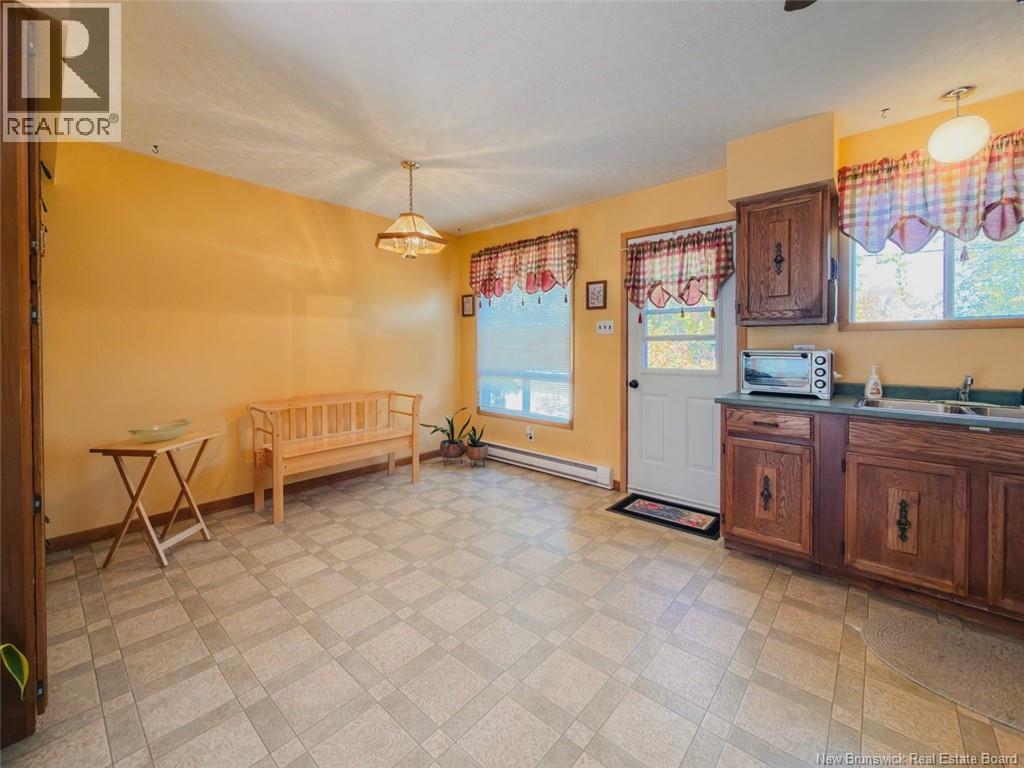 120 Wilson Street, Woodstock, New Brunswick  E7M 3A3 - Photo 21 - NB127567