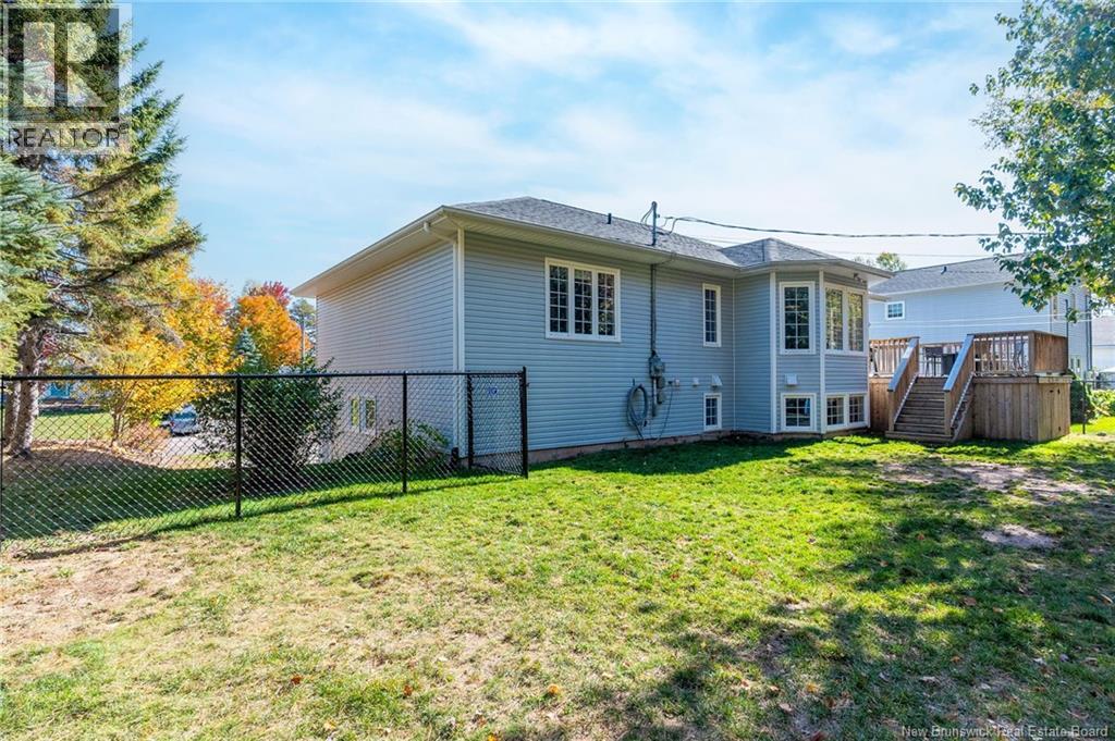 50 Goldsboro, Riverview, New Brunswick  E1B 4K4 - Photo 3 - NB128177