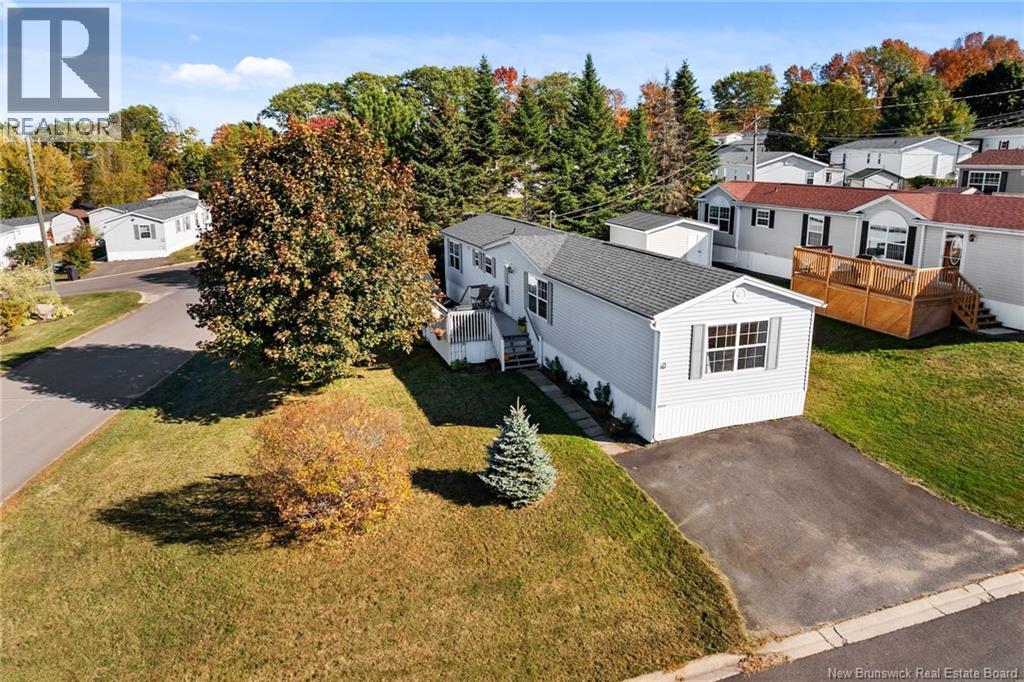 60 Sherrys Lane, Fredericton, New Brunswick  E3C 1L8 - Photo 2 - NB128051