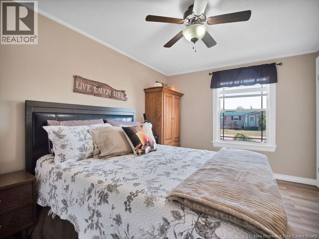 7 Ascona Street, Moncton, New Brunswick  E1H 3H7 - Photo 18 - NB128041